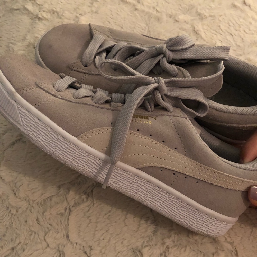 Women’s Puma Shoes